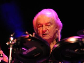 Hoe een telefoontje van John Lennon het leven veranderde van drummer Alan White
