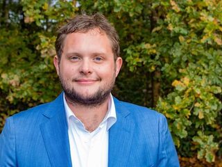 Hoe onderscheid je symptomen van het coronavirus van hooikoorts?