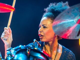 Lenny Kravitz over drummer Cindy Blackman: 'Je moet nu naar L.A. komen!'