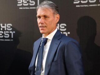 Squashen tegen Marco van Basten: 'Ik krijg er wel de zenuwen van'