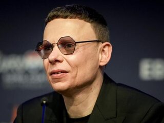 Alex Callier: ‘Mensen vergeten dat Eurovisie kijkers ook van alternatieve muziek houden’