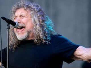 Robert Plant speelt 'Immigrant Song' voor de eerste keer sinds 1996