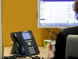 Hans heeft het door de zomer extreem druk bij de Luisterlijn