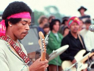 Het protestlied van Jimi Hendrix op Woodstock