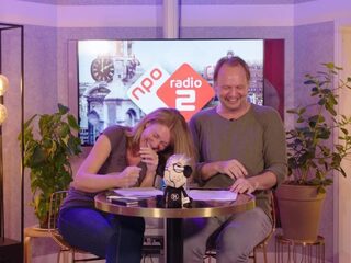 Wat zou Caroline doen als ze een dag Rob Stenders kon zijn?