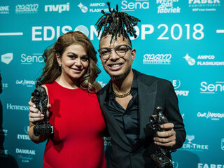 Zwangere Roxeanne Hazes wint Edison