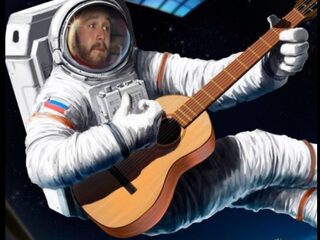 Luister hier naar onze flessenpost aan de maan!