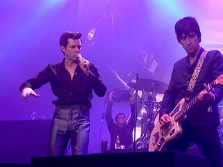 The Killers coveren The Smiths-klassieker This Charming Man met Johnny Marr