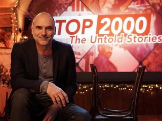 Kijk hier de eerste aflevering van Top 2000 - The Untold Stories terug