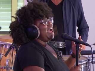 Muziekcafé vanuit de studio met Michelle David & The True-tones