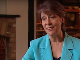 Helen Shapiro over 'Walkin’ Back to Happiness'