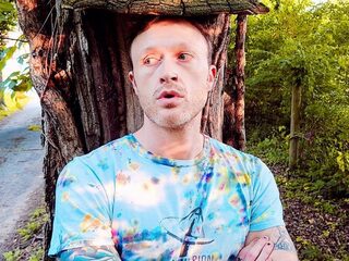 Simone interviewt nomadische singer-songwriter Shadwick Wilde