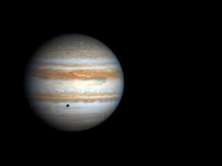 Waarom zijn planeten altijd rond?