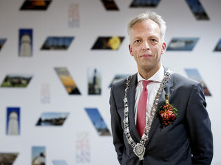 Hoe radio- en tv-grootheid Sjors Fröhlich plots burgemeester werd