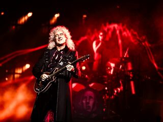 Brian May uit zorgen over toekomst livemuziek