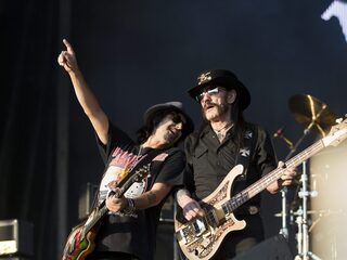 Motörhead maakte geluidseffecten in 'Ace of Spades' met houtblokken