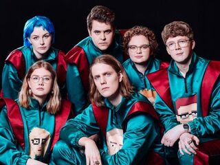 Daði & Gagnamigdið gaan met opbeurende discopop voor de IJslandse overwinning