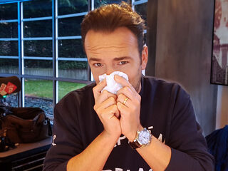 Waarom is je snot bij verkoudheid groen?