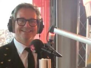 Guus Meeuwis over Concert at SEA: "Zo mooi dat we hier met z'n allen zijn"