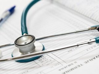 Waarom over een behandeling voor corona niet wordt gesproken