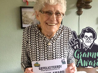 Oma To uit Houten is genomineerd voor de Granny Award 2018
