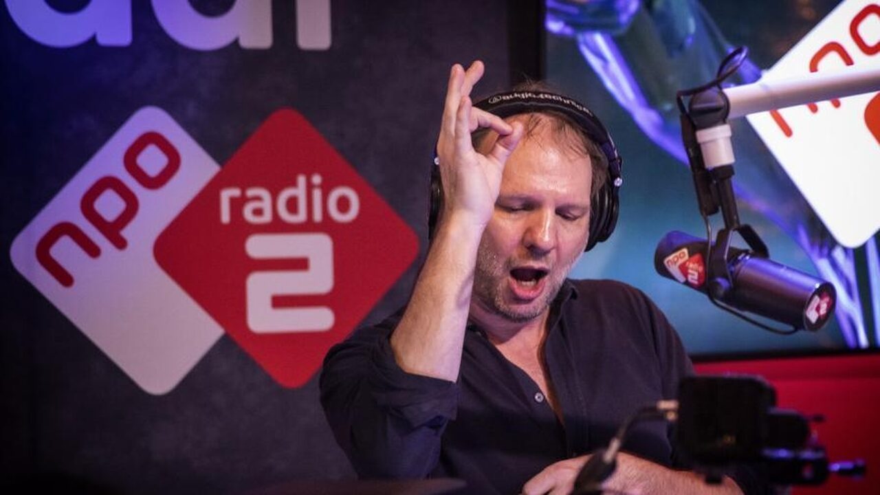 Op 1 januari luister je naar De Net Niet Top 2000 op NPO Radio 2 Op 1 januari luister je naar De Net Niet Top 2000 op NPO Radio 2