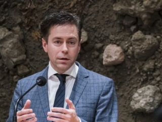 SGP Kamerlid Chris Stoffer dient motie in: ‘Tweede Kamer moet spreken in de belangen van alle Nederlanders’