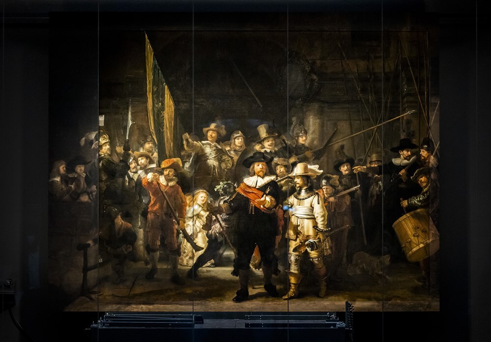 De gereconstrueerde panelen zijn gemonteerd aan de Nachtwacht in het Rijksmuseum. Operatie Nachtwacht is het grootste onderzoek ooit naar de door Rembrandt geschilderde Nachtwacht. Door middel van geavanceerde technologie wordt bepaald hoe het meesterwerk