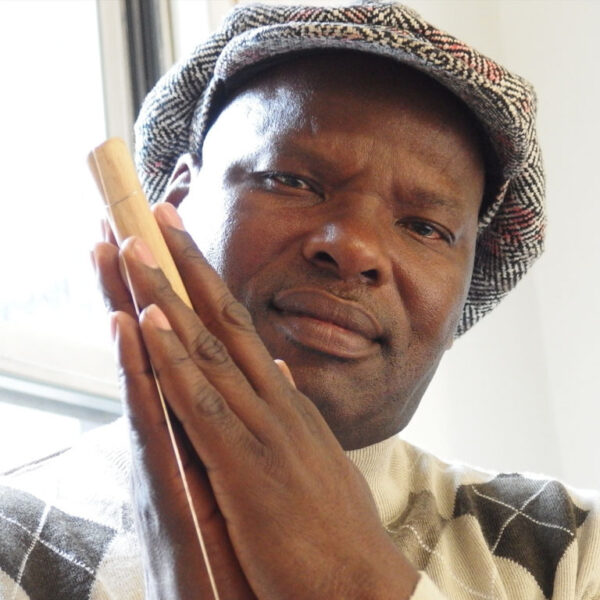 Dizu Plaatjies met het Signum Quartett