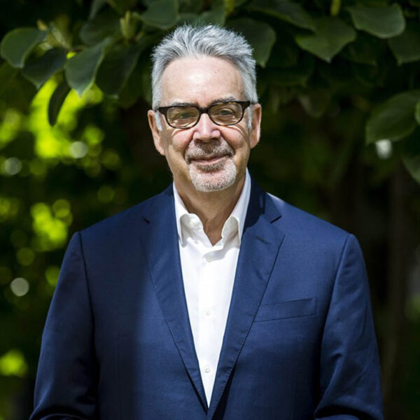 Dit is Howard Shore, componist van Lord of the Rings