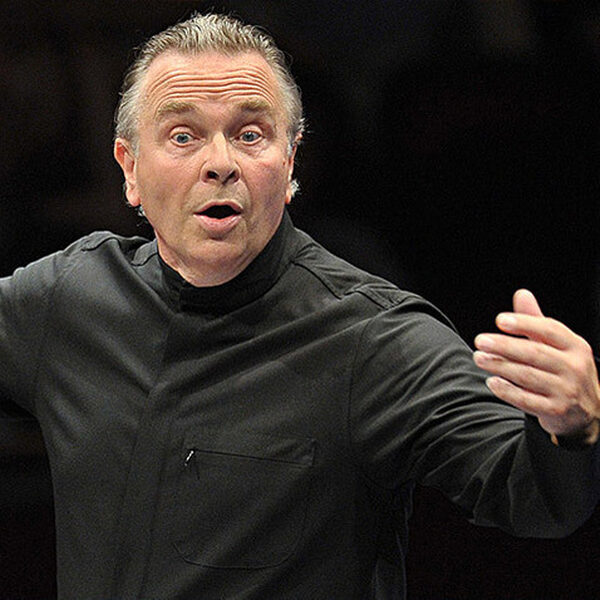 Sir Mark Elder dirigeert de Pastorale