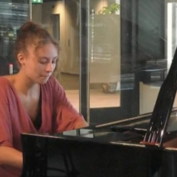 Vrij Spel: Sarah Neutkens feat. Beethoven