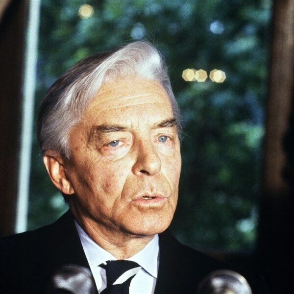 Grondig onderzoek nazi-verleden dirigent Herbert von Karajan