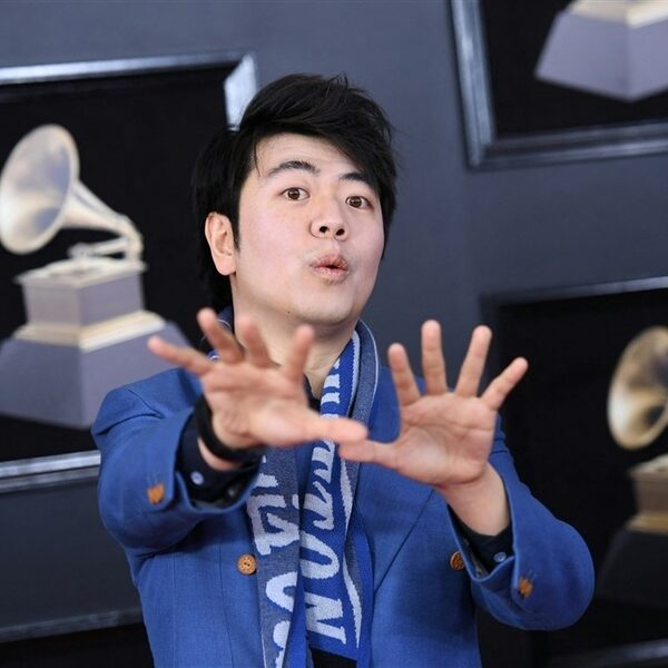 Pianist Lang Lang krijgt ster op de Hollywood Walk of Fame