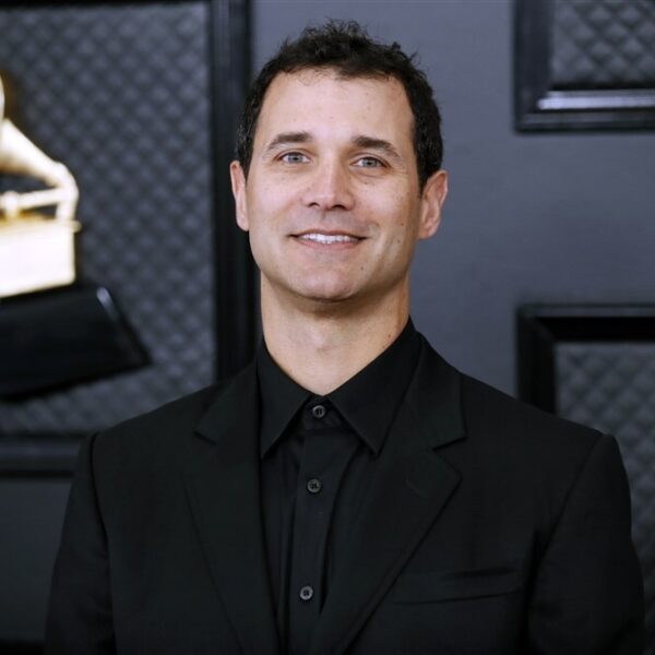 Beacon 23 met muziek van Ramin Djawadi