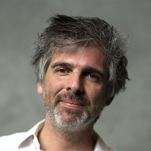 Hertelling film Bambi - met echte dieren - krijgt muziek van Laurent Perez Del Mar