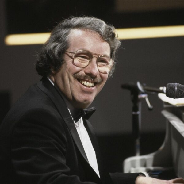 In memoriam pianist Louis van Dijk