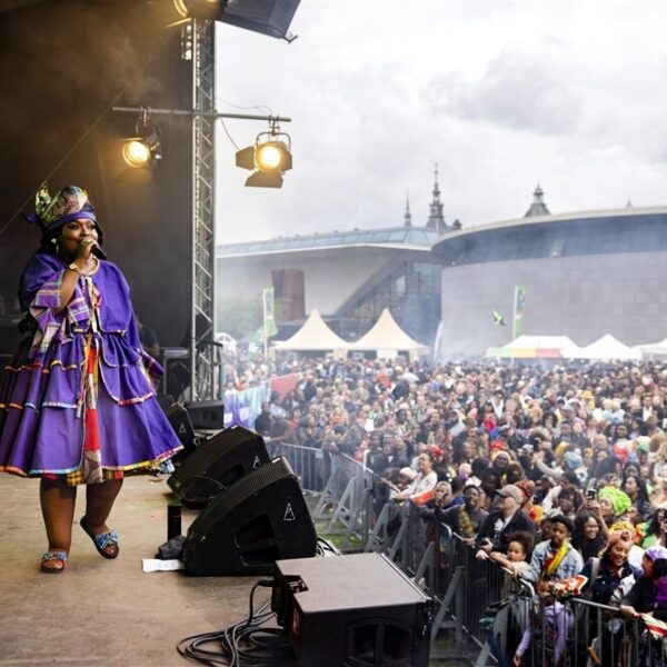 Zo wordt er muzikaal stilgestaan rondom Keti Koti