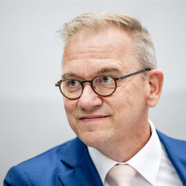 Nieuwe minister Eppo Bruins wacht een zware taak na verdeling cultuursubsidies