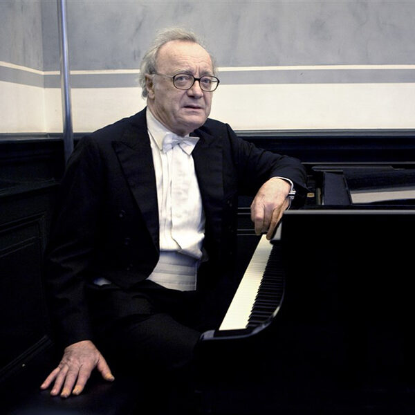 In memoriam Alfred Brendel: pianist en dichter