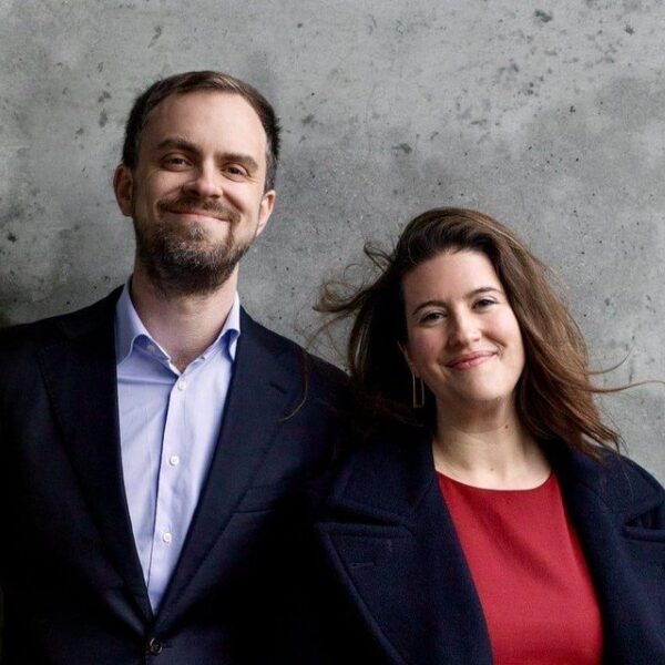 Katharine Dain en Sam Armstrong brengen Mozart, Schumann en Debussy