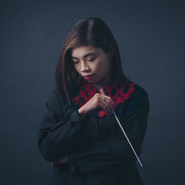 Chef-dirigent Elim Chan zwaait af bij Antwerp Symphony Orchestra