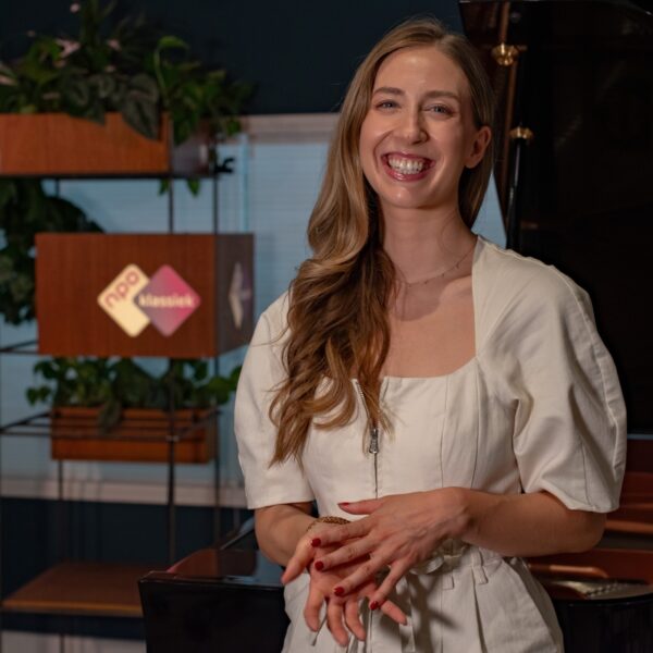 Sopraan Elisabeth Hetherington krijgt Nederlandse Muziekprijs