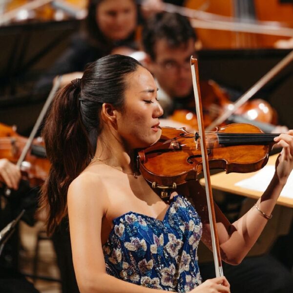 Bruchs Vioolconcert en Moesorgski’s Schilderijententoonstelling