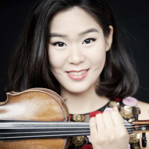 Seizoensopening: Glazoenovs Vioolconcert en Dvořáks Achtste symfonie