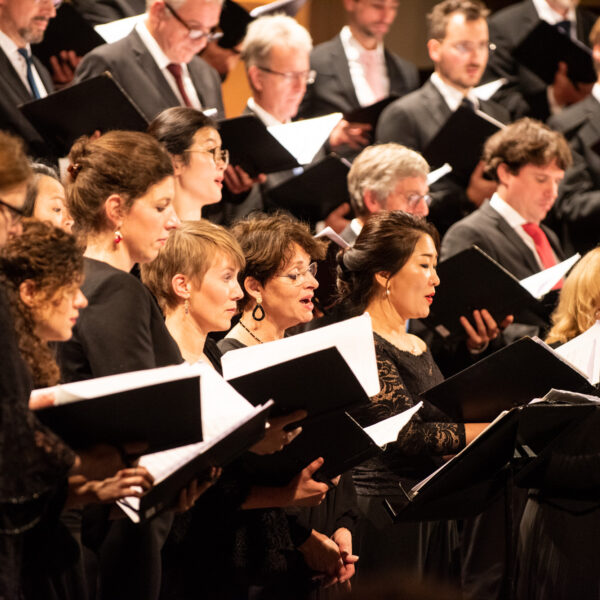 Groot Omroepkoor zingt Brahms en Martin