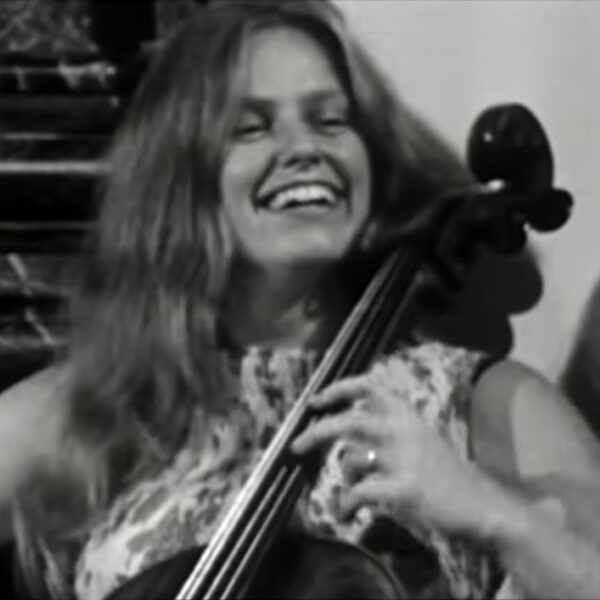 Jacqueline du Pré - sprankelende cellist die te jong stierf