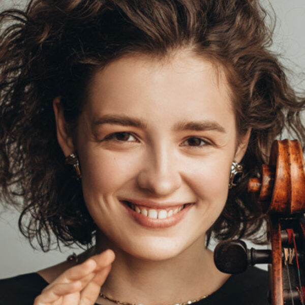 Anastasia Kobekina speelt Tsjaikovski