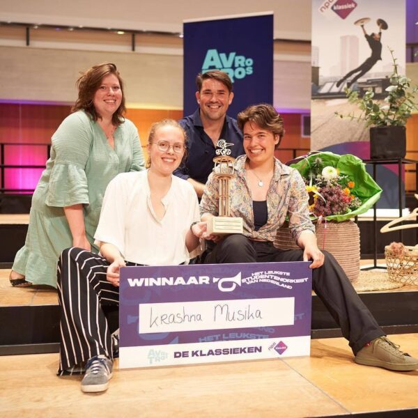 Krashna Musika uit Delft wint de finale van Het Leukste Studentenorkest van Nederland
