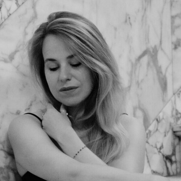 Nikki Treurniet zingt Frans en Duits repertoire